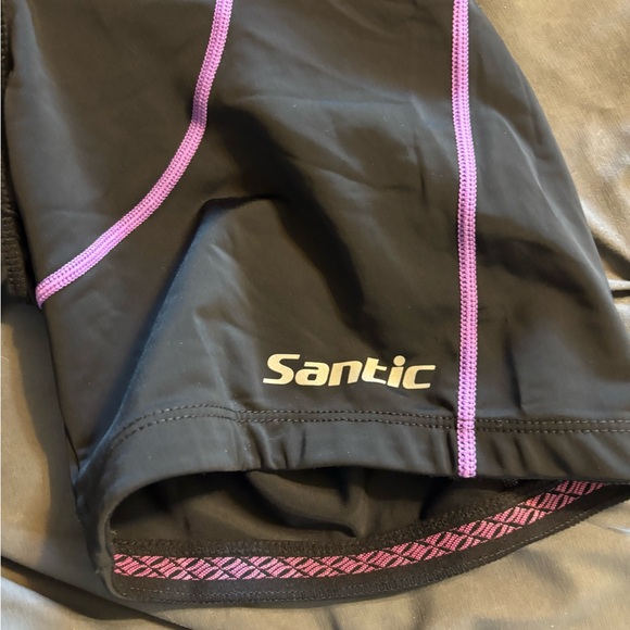 Santic cycling shorts - Picture 4 of 11